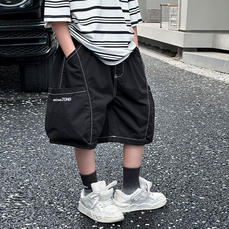 【120-170cm】2色選べる定番 シンプル 無地 履きやすい 韓国系  男の子  ボトムス