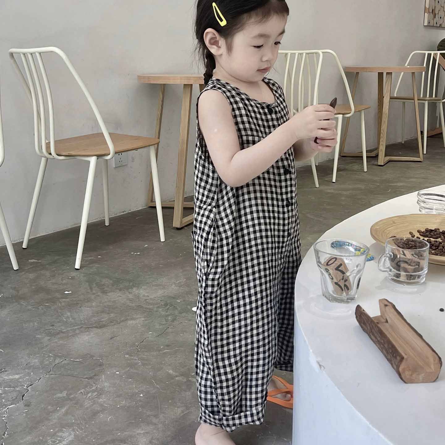 【95-130cm】絶対欲しい 気質アップ 高見えデザイン チェック柄 ノースリーブ カジュアル 夏 女の子 オールインワン ボトムス