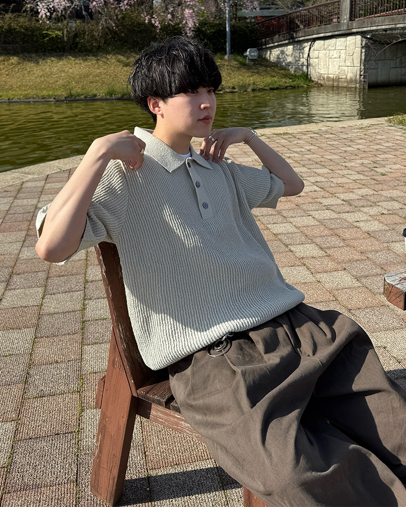 リブカラーニット