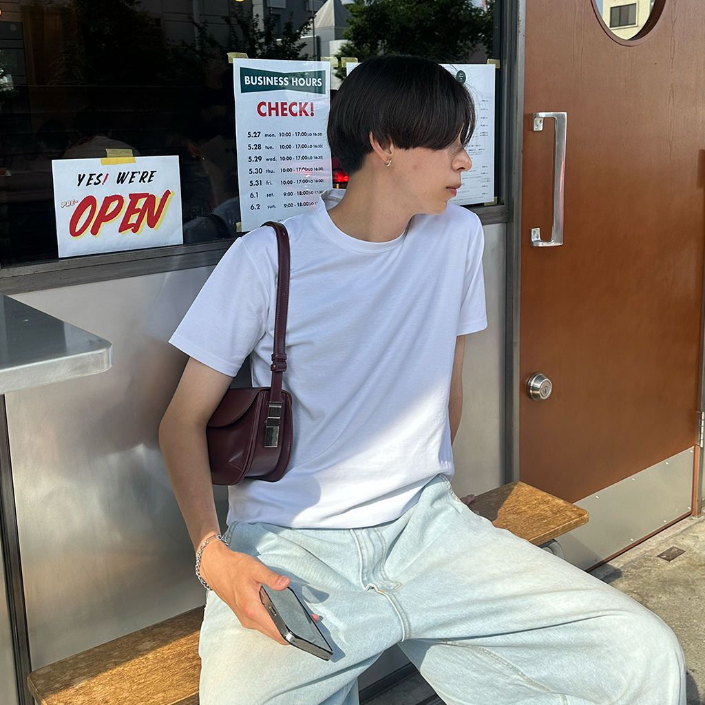カジュアル無地半袖Tシャツ