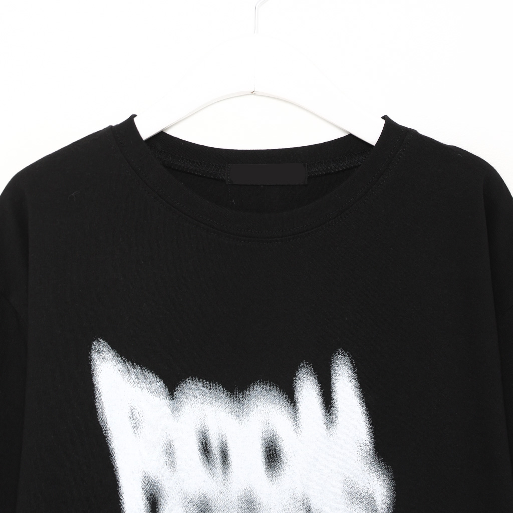 (ユニセックス)ロックプリントTシャツ