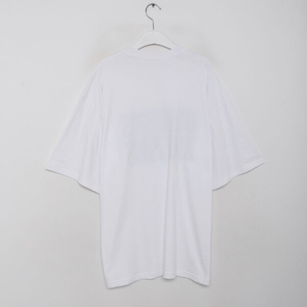 レタリングTシャツ