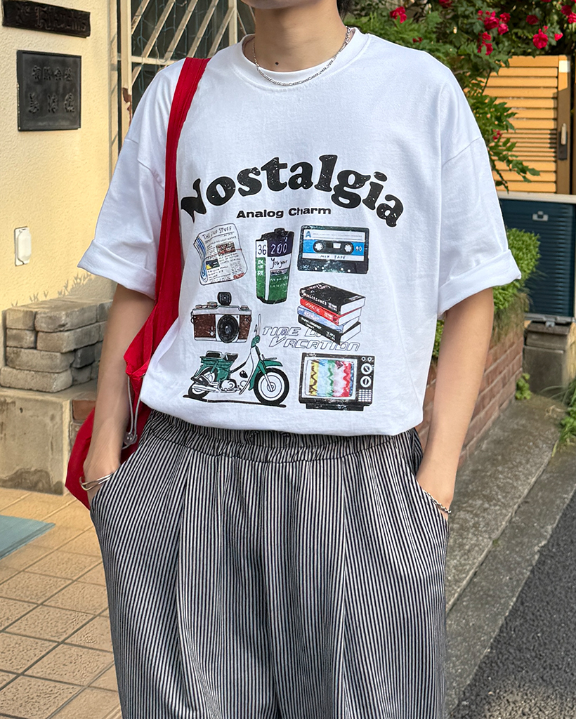 グラフィックハーフＴシャツ