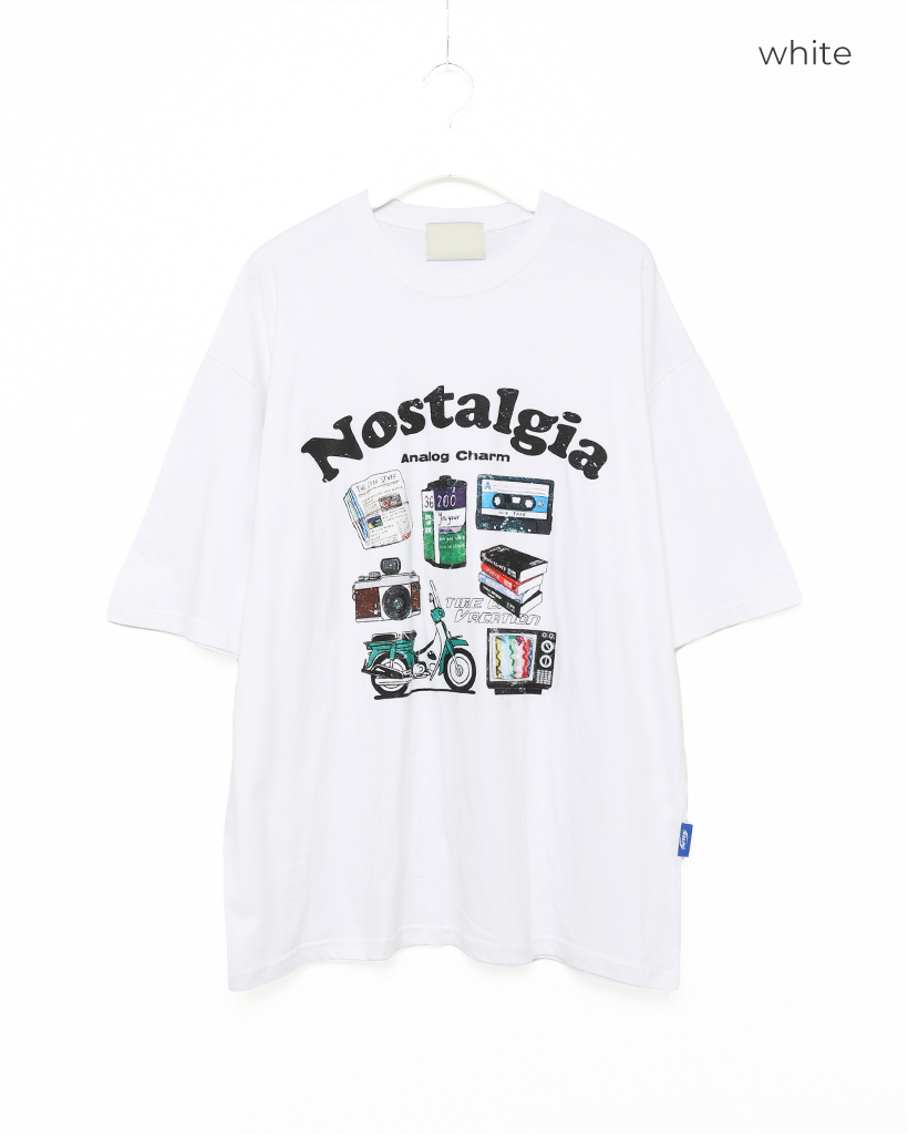 グラフィックハーフＴシャツ