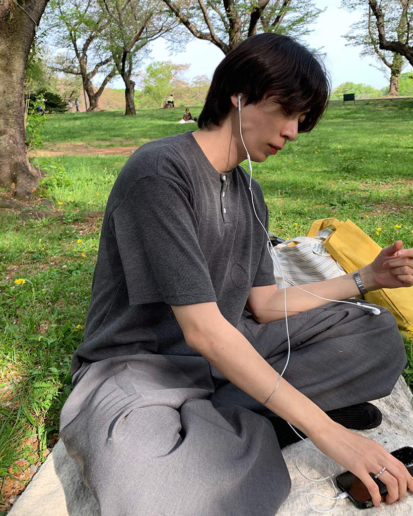 ワッフルヘンリーネックTシャツ