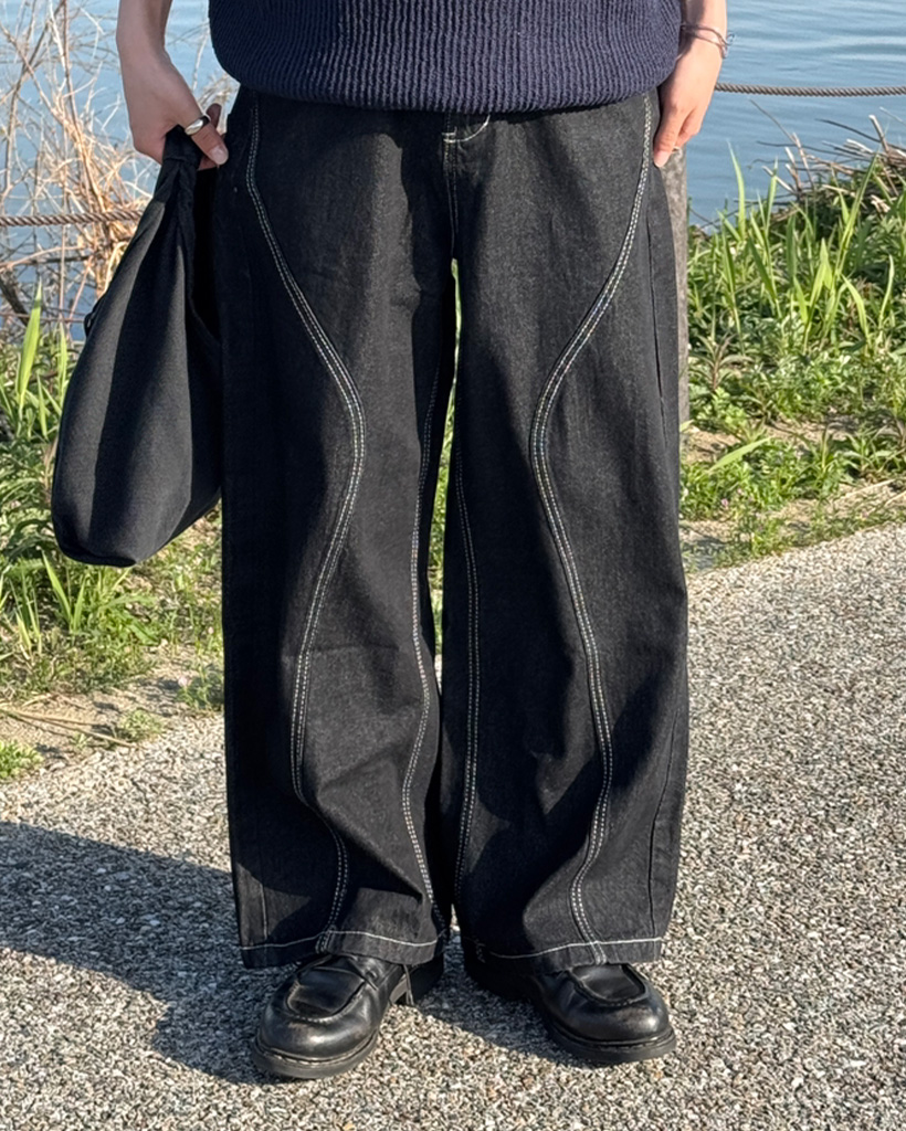 （ユニセックス）ステッチラインデニムパンツ