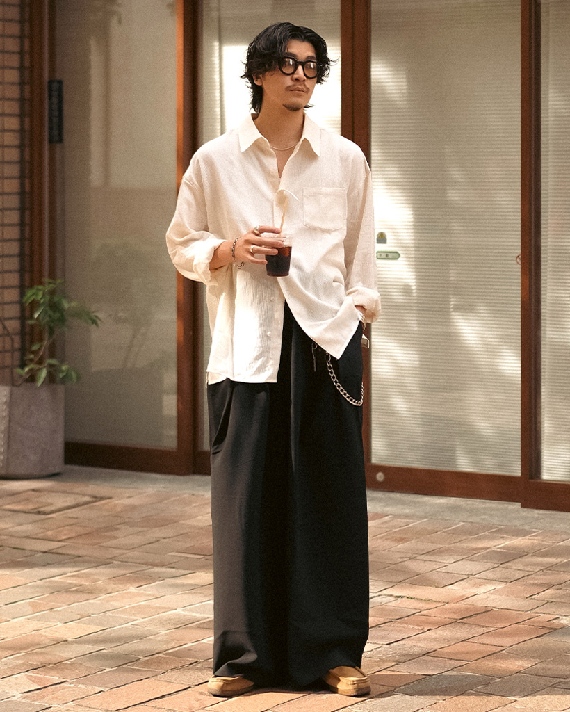 インバーテッドタックワイドスラックス