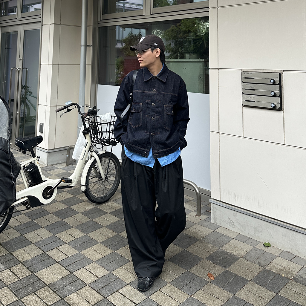 タックデザインワイドスラックス