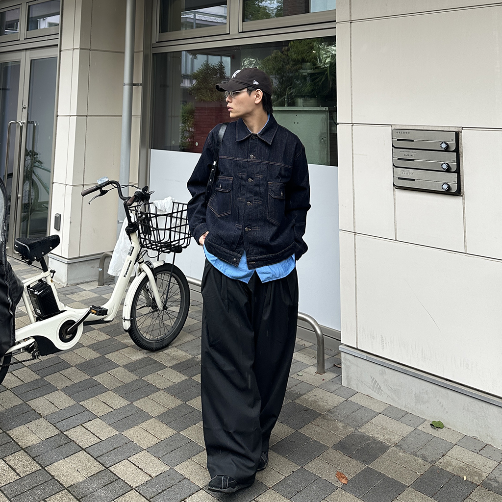 タックデザインワイドスラックス