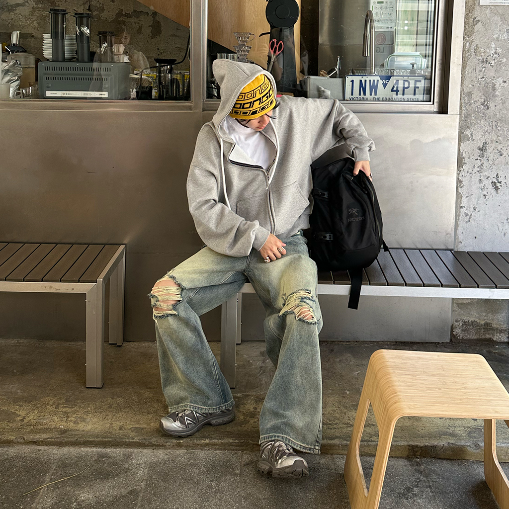 ヴィンテージスリットダメージデニムパンツ