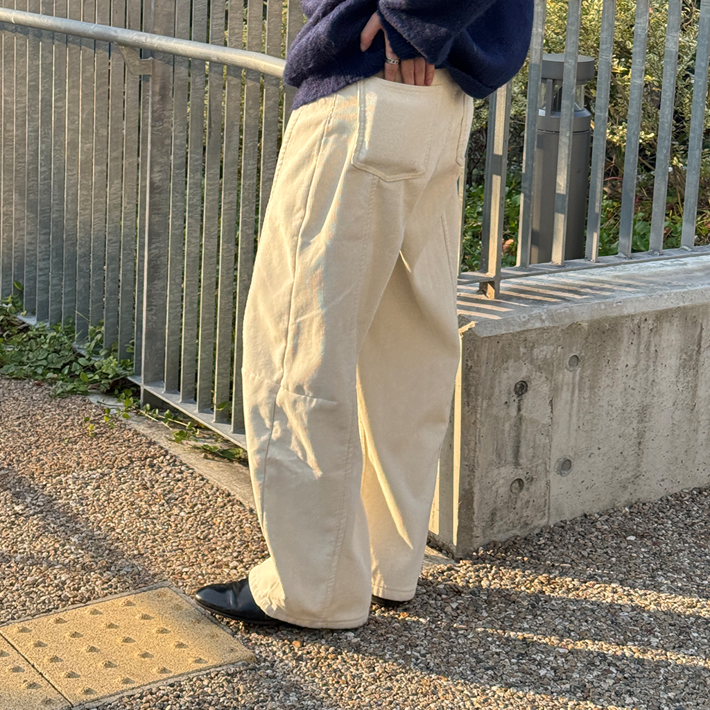 (ユニセックス) バルーンコーデュロイパンツ