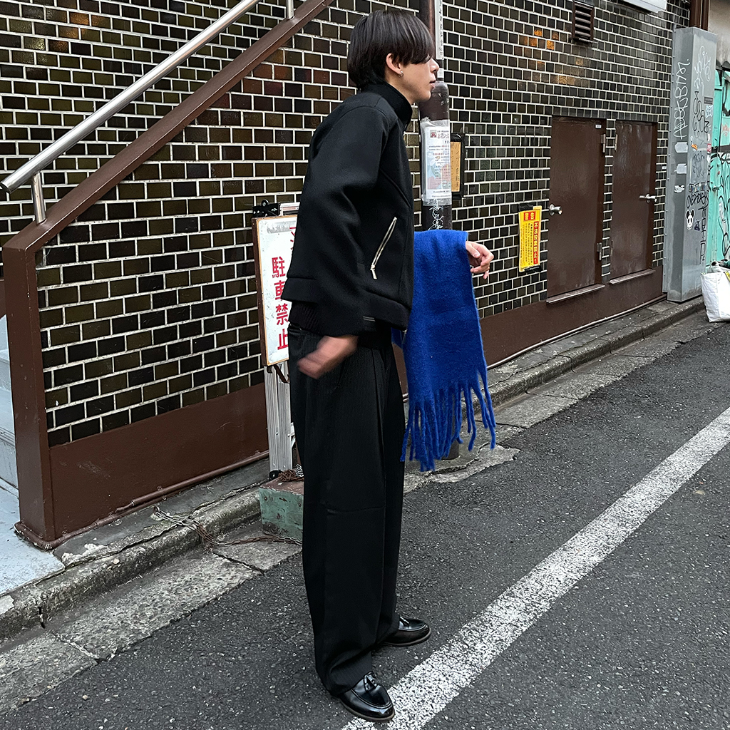 ストライプスラックス