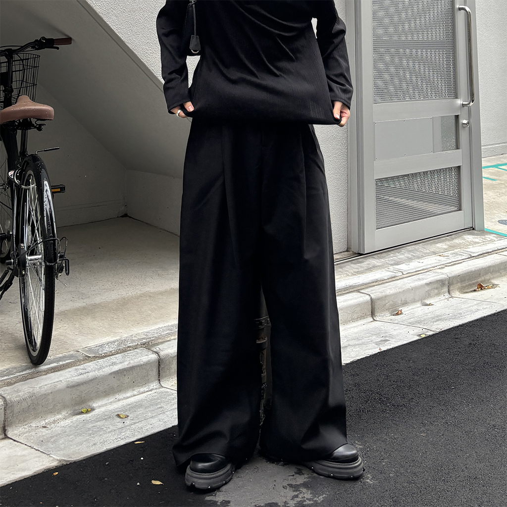 ボリュームワイドスラックス