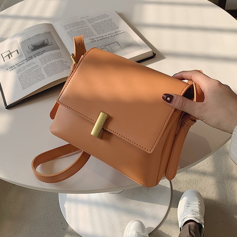 ショルダーバッグ チェーンバッグ 上品らしく ファッション PU 可愛い 綺麗め ブラック オレンジ ホワイト ピンク ブラウン